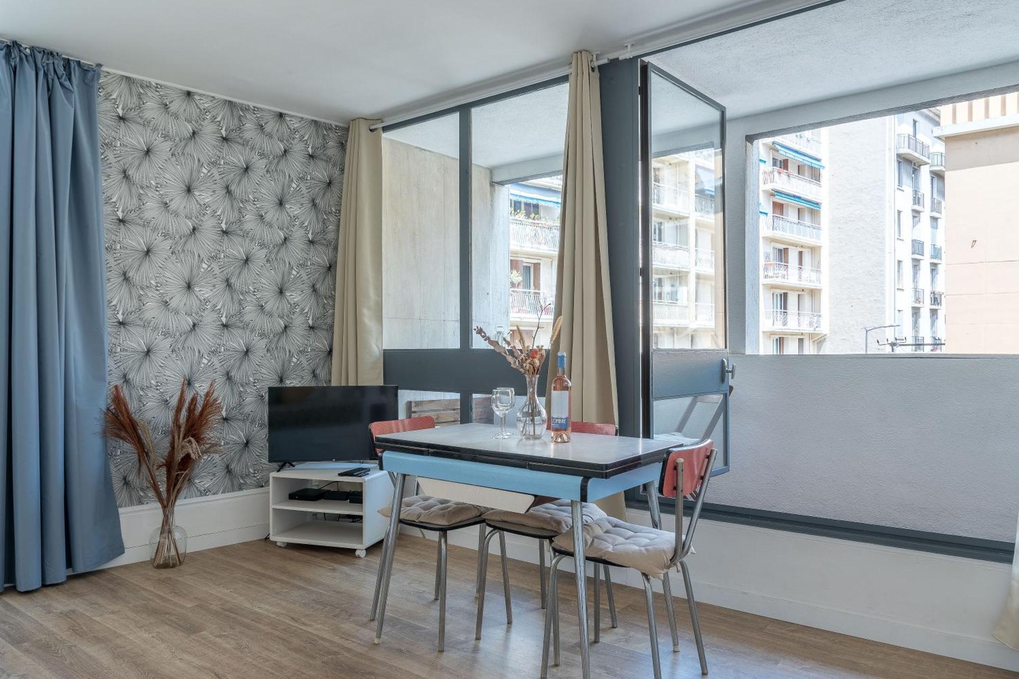 *Las Flores* Joli Studio Avec Balcon Marseille Exterior photo
