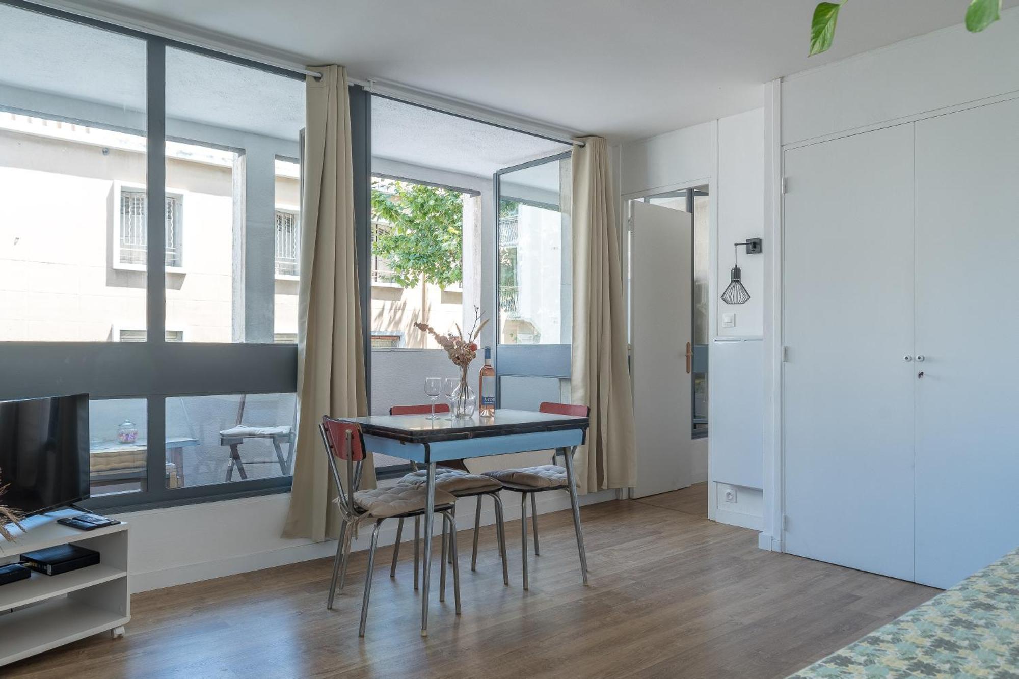 *Las Flores* Joli Studio Avec Balcon Marseille Exterior photo